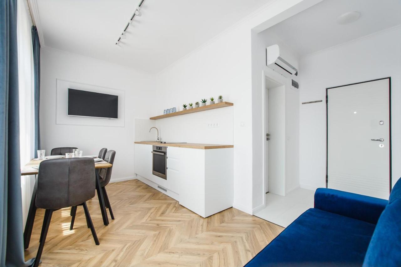 Rya Residence Орадя Экстерьер фото